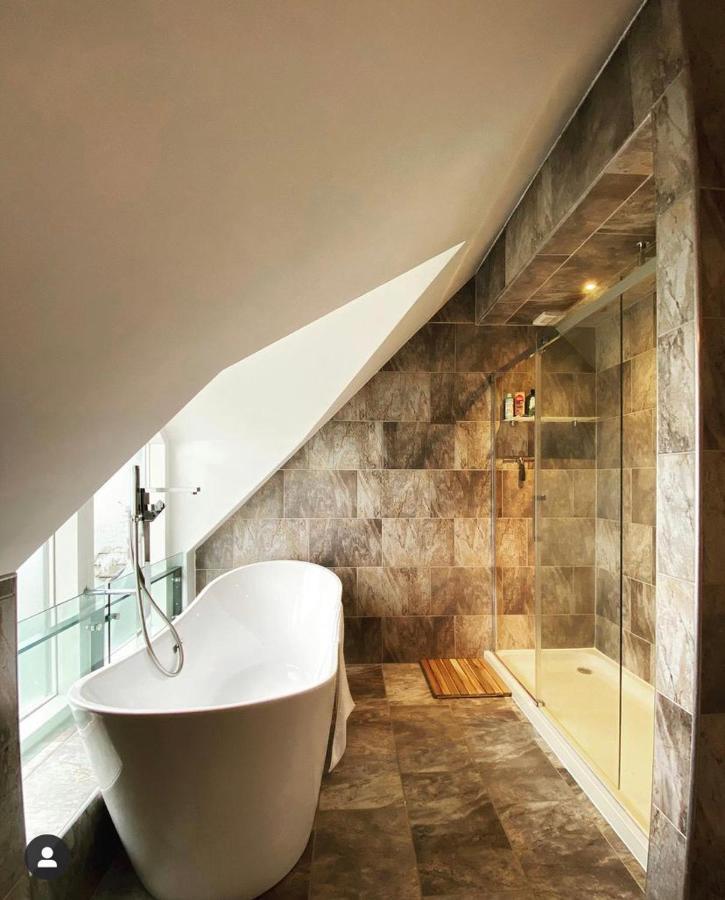 The Lodge At Muir Estate Thornhill  Esterno foto